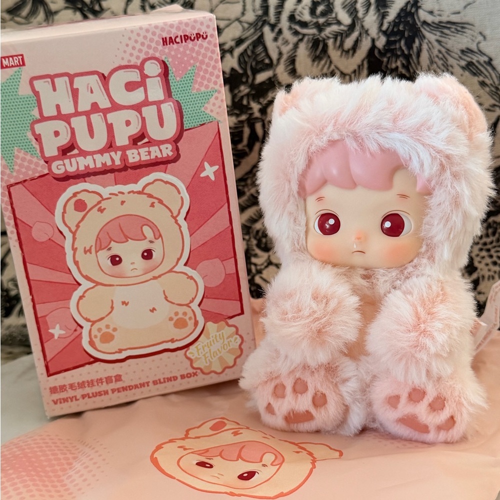 POP MART HACIPUPU Gummy Bear Peach Flavor Smells Beautifully soft Pink Fluffy